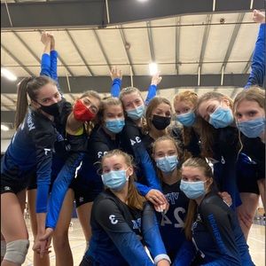 Meet your Posher, Skylar